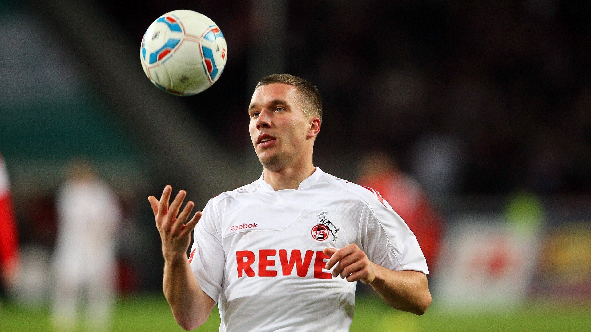 跨越赛场的唯一性,马赛的沉稳与布雷默的狂飙