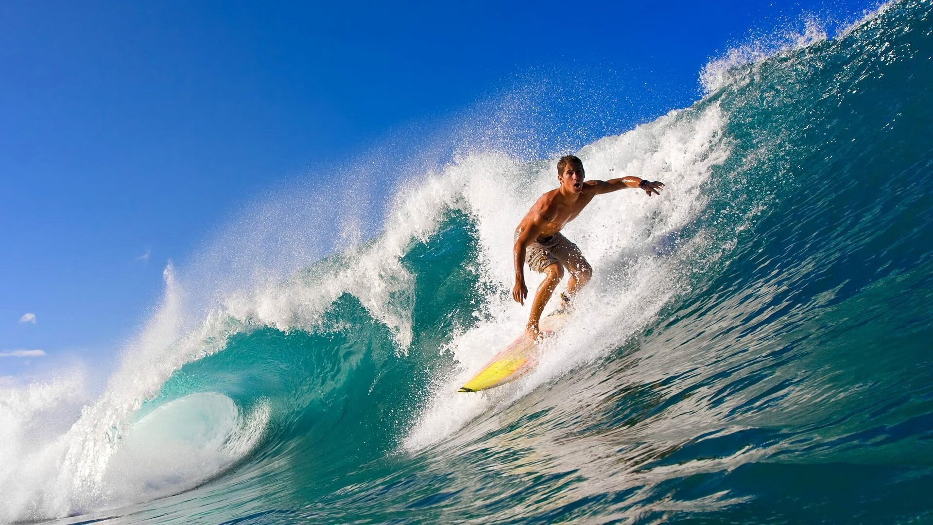 绝境中的王者，当戴维斯杯逆转温网，纳达尔用一场惊艳四座的传奇写下唯一答案